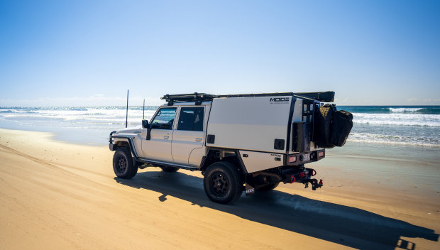 Mode canopy beach driving